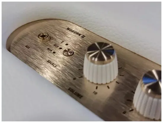 Marshall Портативная акустика Marshall Woburn II белый