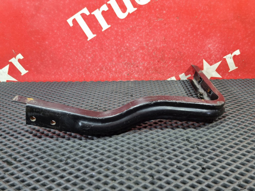 Кронштейн крыла правый