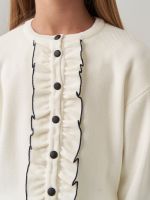 Кардиган школьный для девочки AT585 молочный