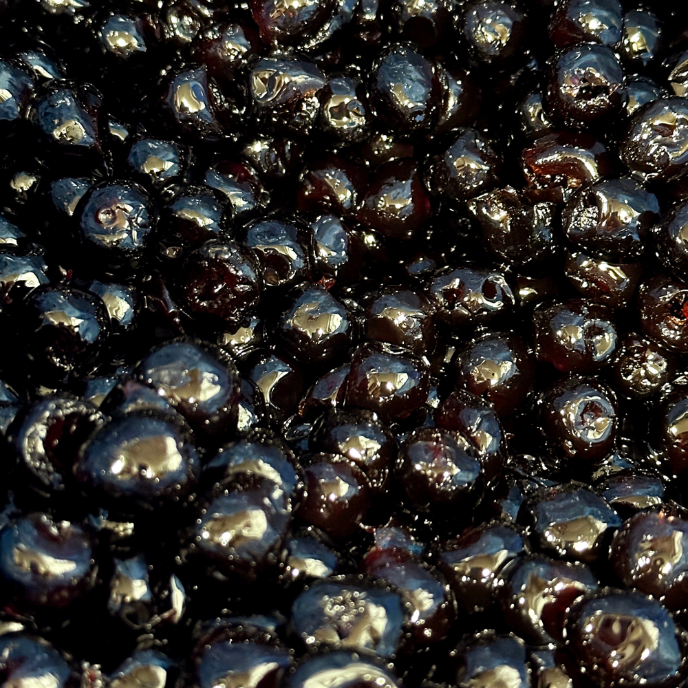 Вишня дегидрированная, пропитанная сиропом Black Cherry Berry, Cesarin Италия, 10кг (оригинальная упаковка)