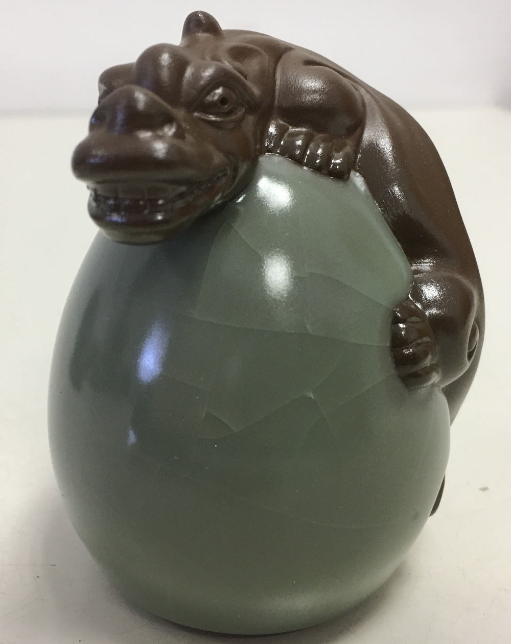 242085.3 Фигурка СЕЛАДОН+глина. Дракон . Размер 6см х 6см