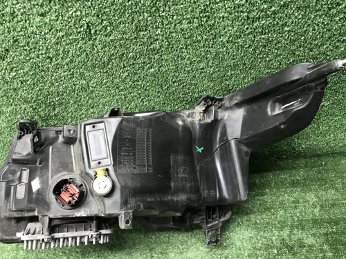 Фара правая RR Vogue 4 L405 (2017-2022) Pixel LED