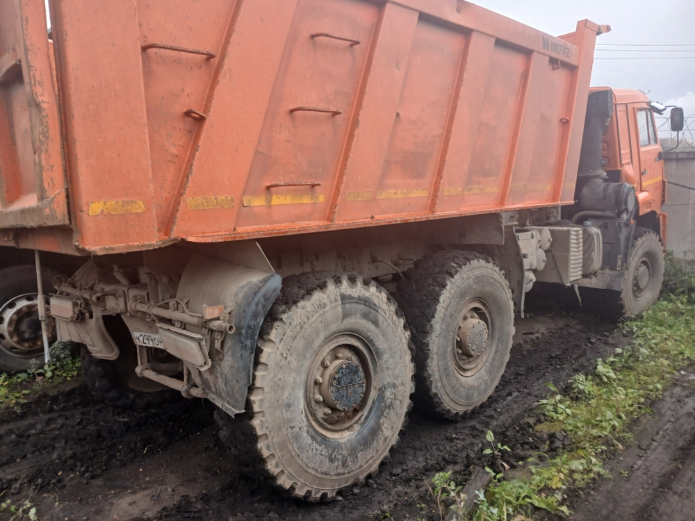 КамАЗ 65222 6x6 Самосвал 65222-53 (Дизельный, 11,8 л, 400 л.с., МТ)