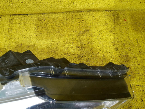 Битая Фара правая Nissan Qashqai J11 (2013-2019) галоген