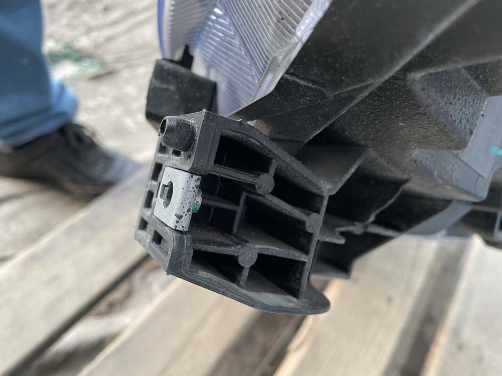 Фара левая LED в сборе Haval F7 1  Б/У Оригинал 4121102xkq00a