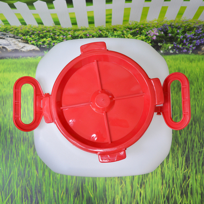 Бочка 40л Дачная квадратная белая