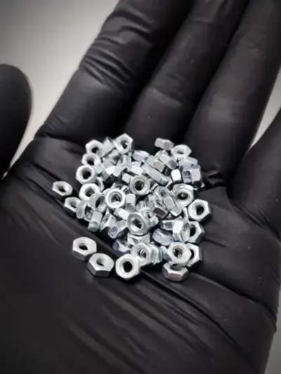 Гайка М3 шестигранная, стальная (оцинкованная) DIN934 - 50 штук (размер под ключ 5,5мм)