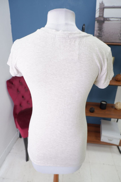 Футболка H&M с надписью 44 размер