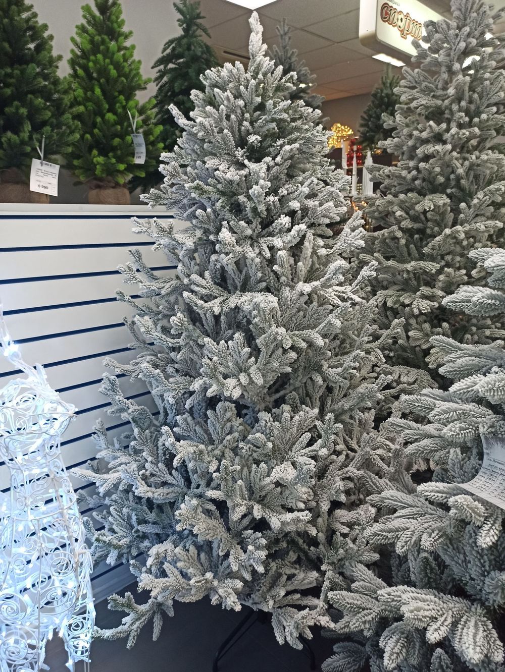 Заснеженная елка «Имперская» (Литая+пвх) от 1.8 м до 2,4 м