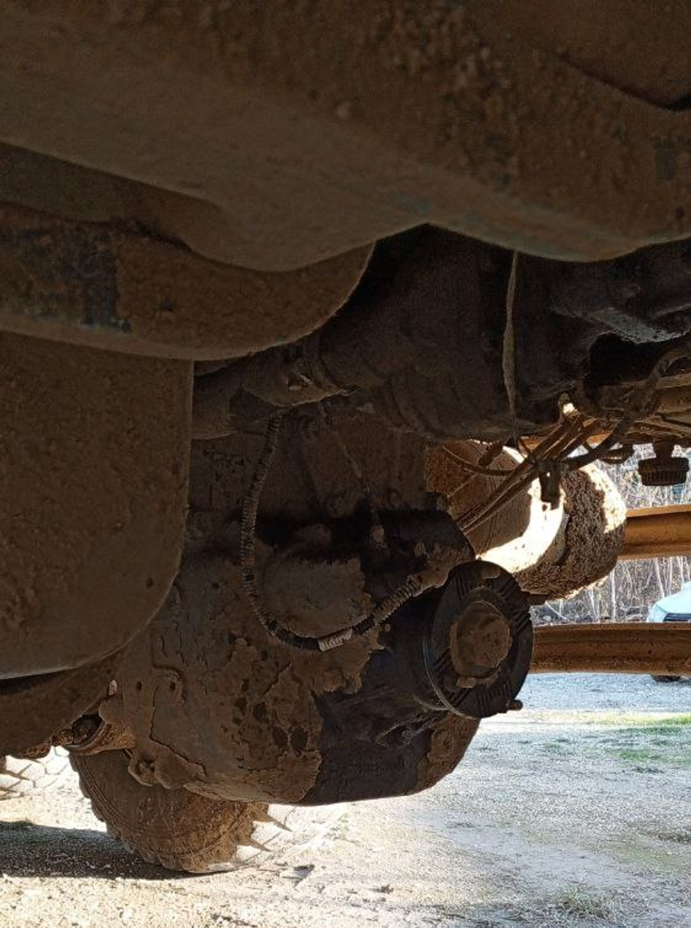 Shacman (Shaanxi) SX* 6x6 Самосвал SX32586V385 (Дизельный, 11,6 л, 423 л.с., МТ)