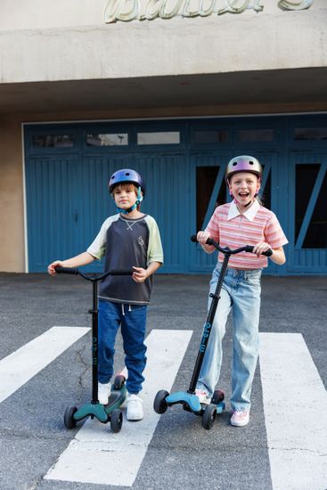 Самокат Micro Kickboard Reloaded, оливковый