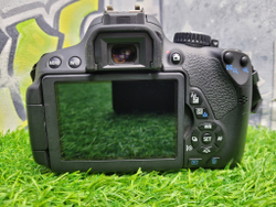 Canon EOS 650D (8.000 кадров)