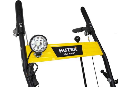 Бензиновый снегоуборщик "HUTER" SGC4000E