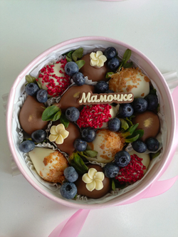 Клубника в шоколаде Для Мамы