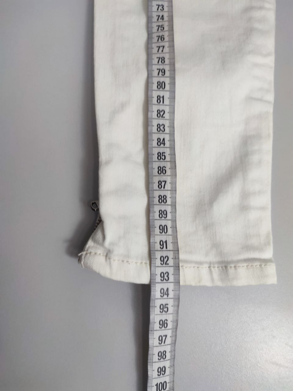 Джинсы Pimkie белые 40 размер