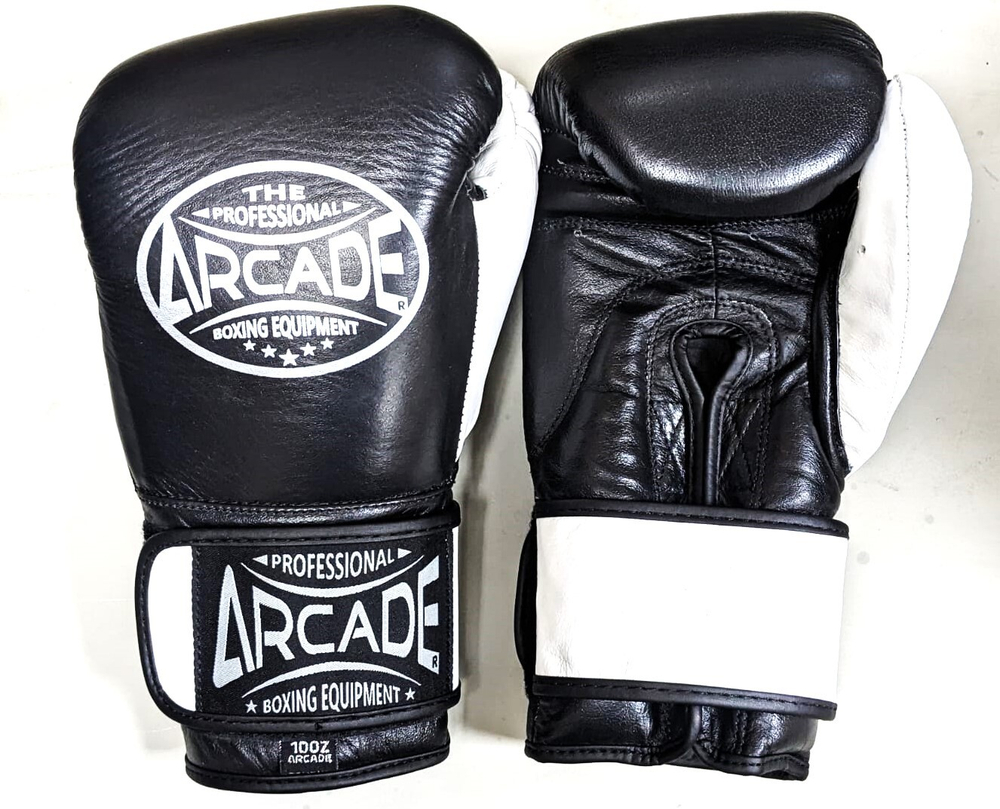 Боксерские перчатки Arcade.1 black/white