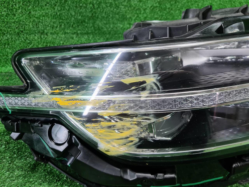 Битая Фара правая Genesis G90 (2018-2022) LED