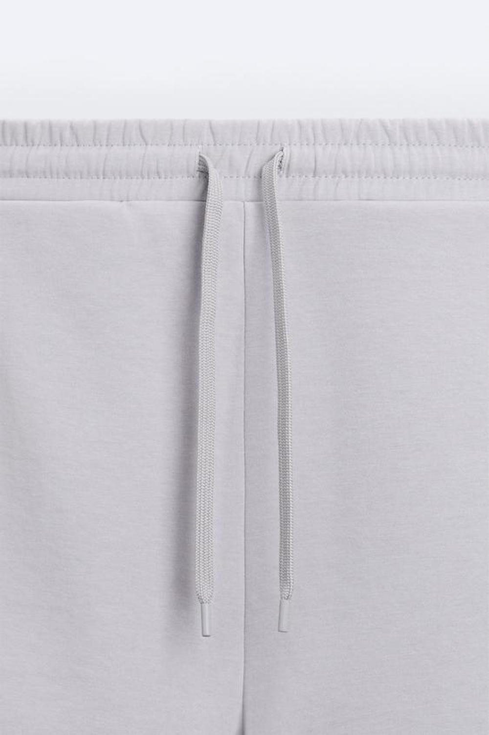 ZARA ШОРТЫ-ДЖОГГЕРЫ ИЗ ПЛОТНОЙ ТКАНИ, СВЕТЛАЯ МАЛЬВА