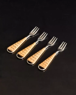 ZARA HOME ВИЛКА ДЛЯ ЗАВТРАКА С РУЧКОЙ ИЗ РОТАНГА (НАБОР ИЗ 4 ПРЕДМЕТОВ), СВЕТЛО-БЕЖЕВЫЙ