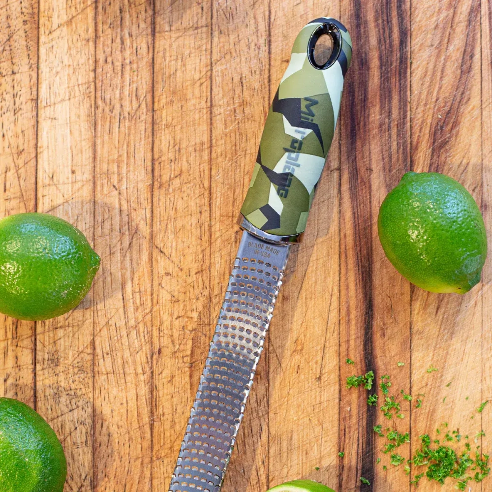 Microplane Премиальная терка Zester Leopard