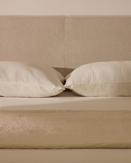 Изголовье Blok цвета экрю со съемным чехлом для кровати шириной до 160 см