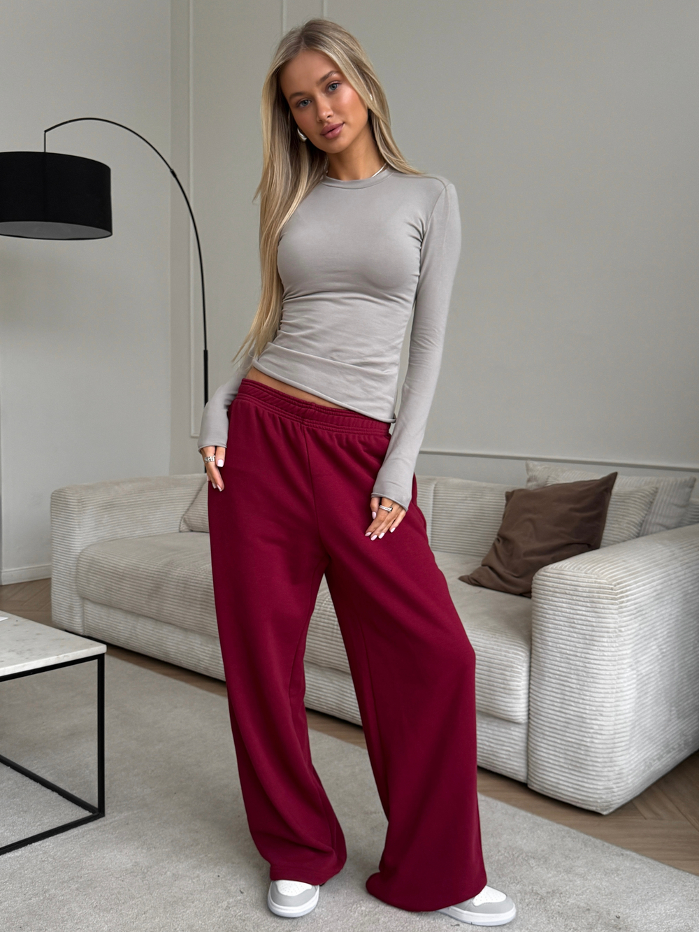 Лонгслив облегающий серый