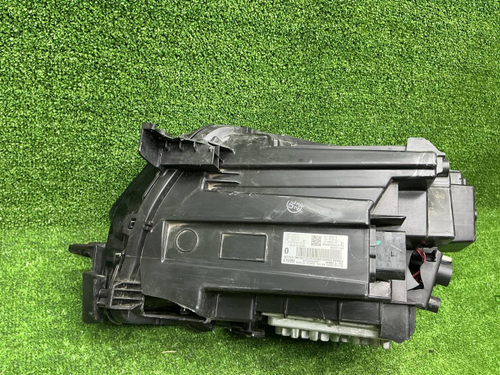 Битая Фара правая Geely Tugella (2019-2024) LED