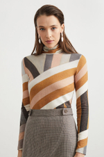 22208 Джемпер женский (принт полоска)