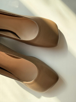 Туфли на устойчивом каблуке Kitten heel