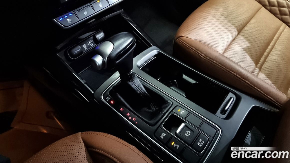 Kia The New Sorento Дизель 2.0 2WD (12.2019)