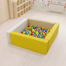 Сухой бассейн Romana «Лужайка» (стандартный), 300 шариков (Пастель микс)