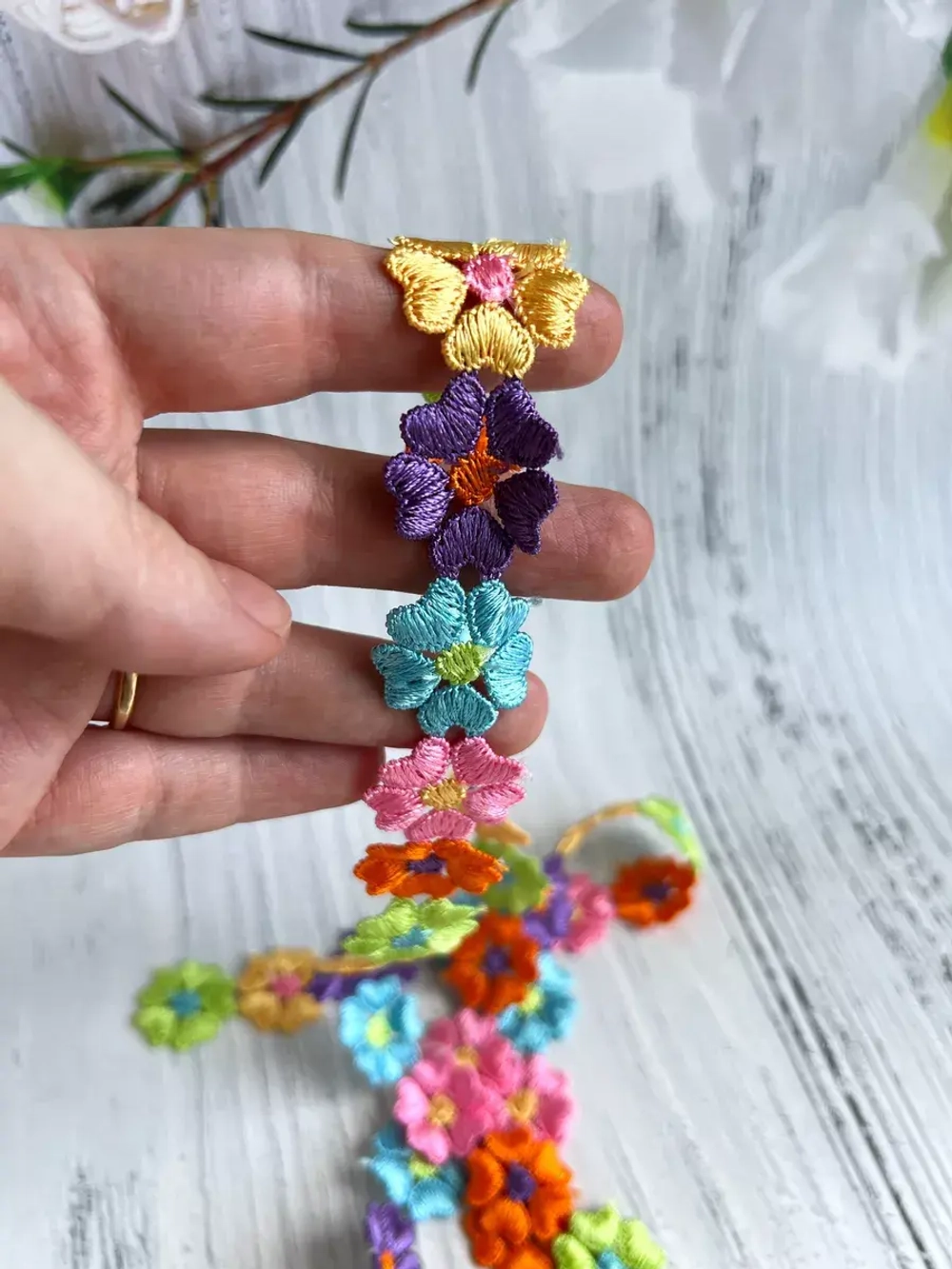 Тесьма кружево для рукоделия и вязания цветочки