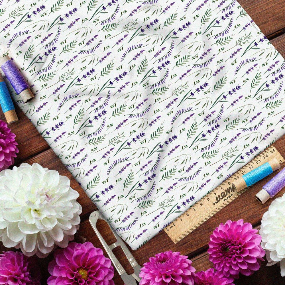 Ткань блэкаут мелкие сиреневые полевые цветы на белом фоне