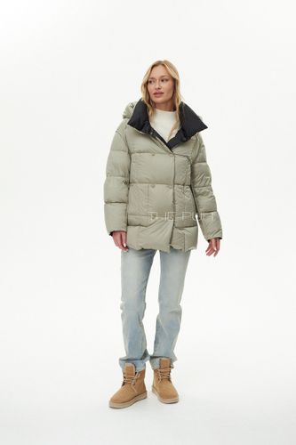 Двусторонний пуховик с капюшоном