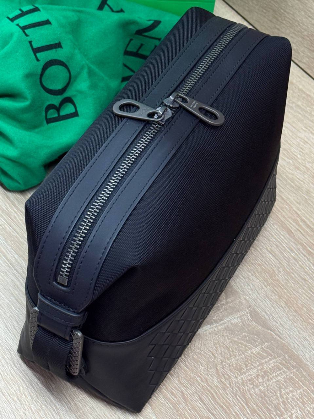 Несессер Bottega Veneta