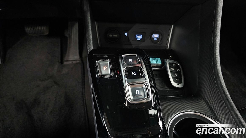 Hyundai Sonata (DN8) 2.0 (04.2021)