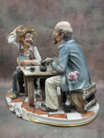Статуэтка. Фарфор. Карточные игроки. Capodimonte. Италия