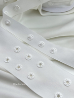 Тесьма с кнопками белая широкая