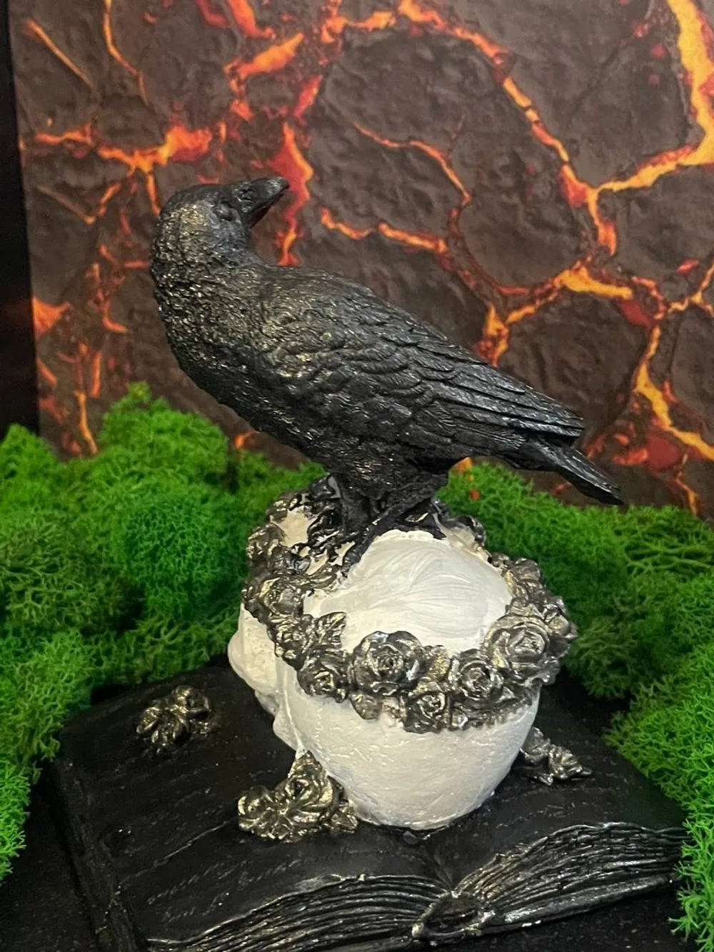 Статуэтка Ворон Мудрости