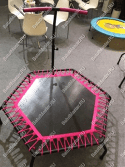 Каркасный батут с Т-образной ручкой, розовый, диаметр 4 фт, шестиугольный