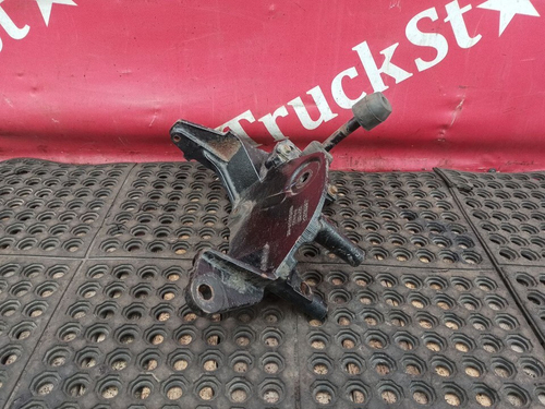 Кронштейн кабины правый 2019г