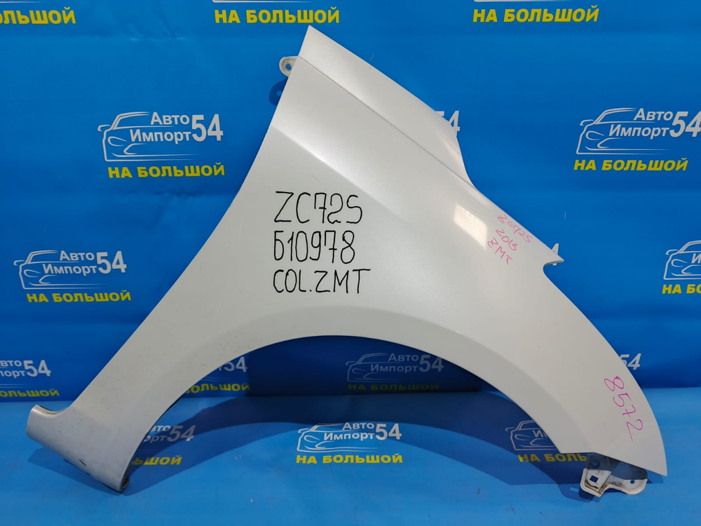 Крыло переднее правое SUZUKI SWIFT 2010–2018