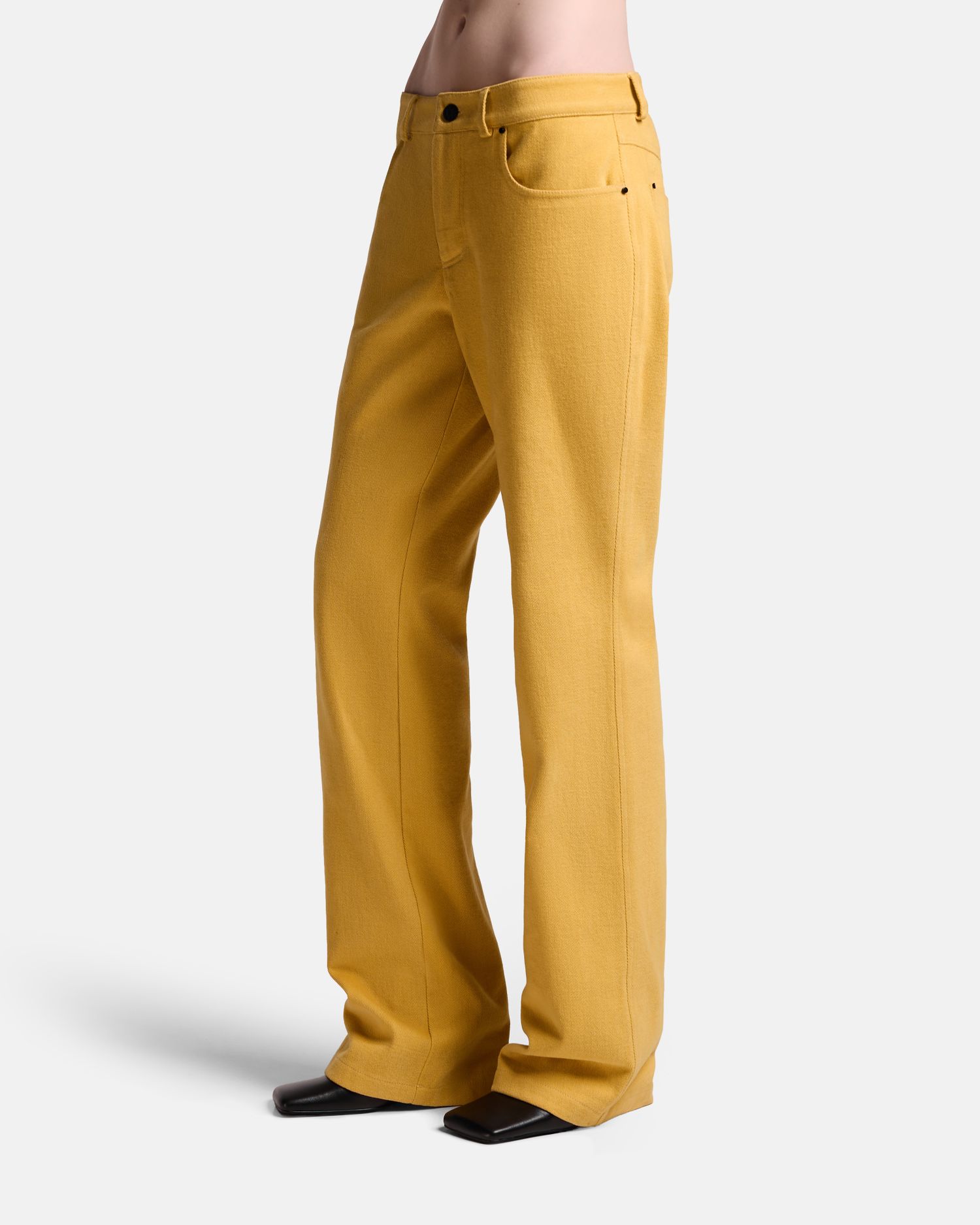 ДЖИНСЫ КЛЕШ