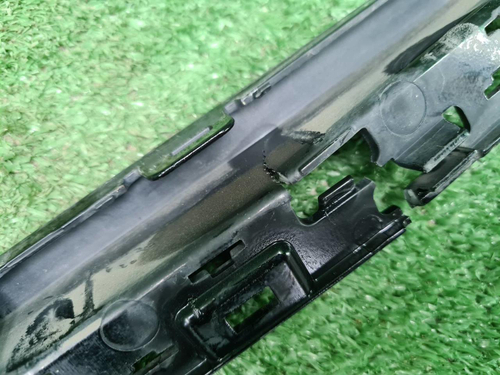 Накладка решетки радиатора Audi Q8 (2018-2023)