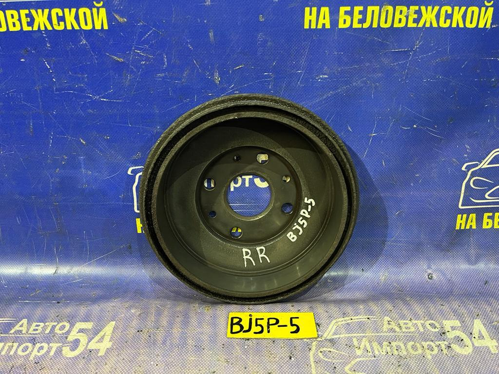 Барабан тормозной задний MAZDA FAMILIA 1999