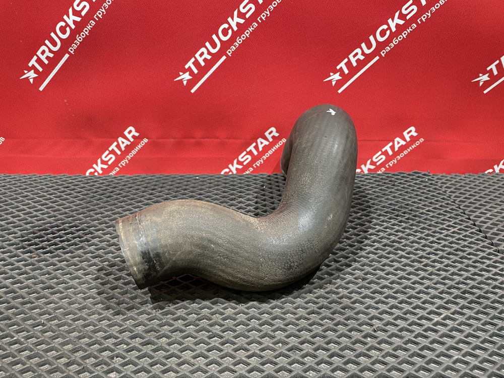 Патрубок радиатора