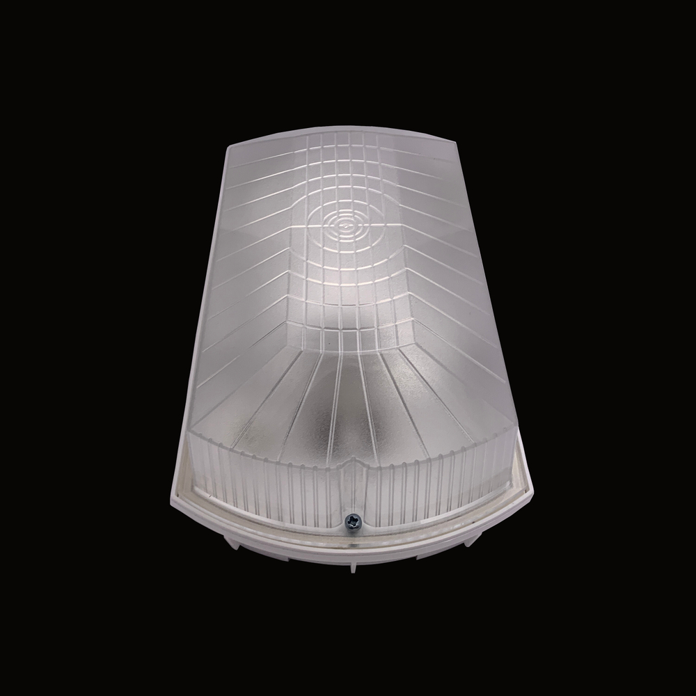 Ударо и влагостойкий светильник под большую лампу Е 27. IP54. 75 ватт