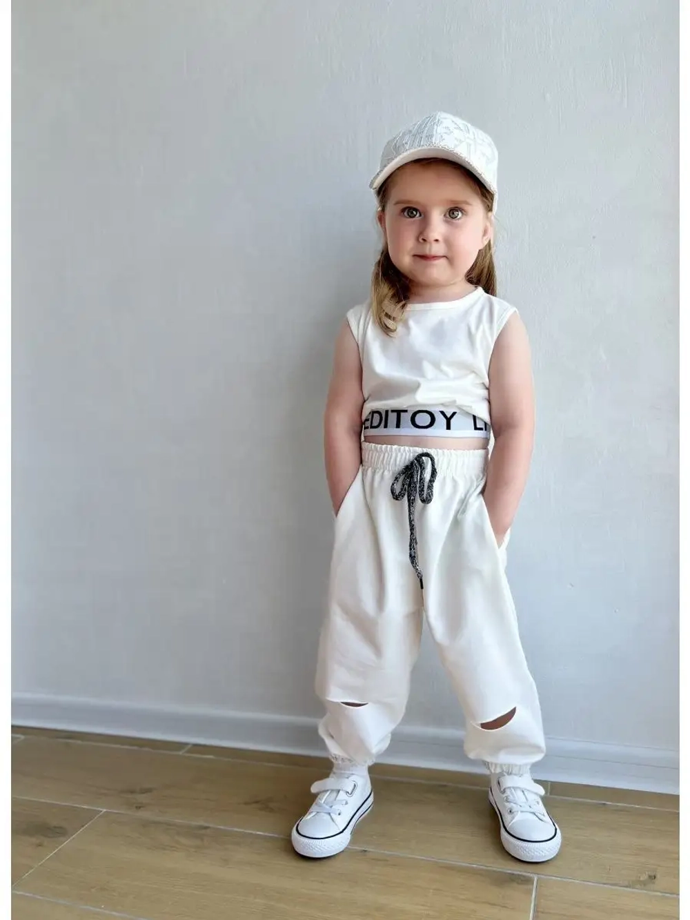 Костюм брючный