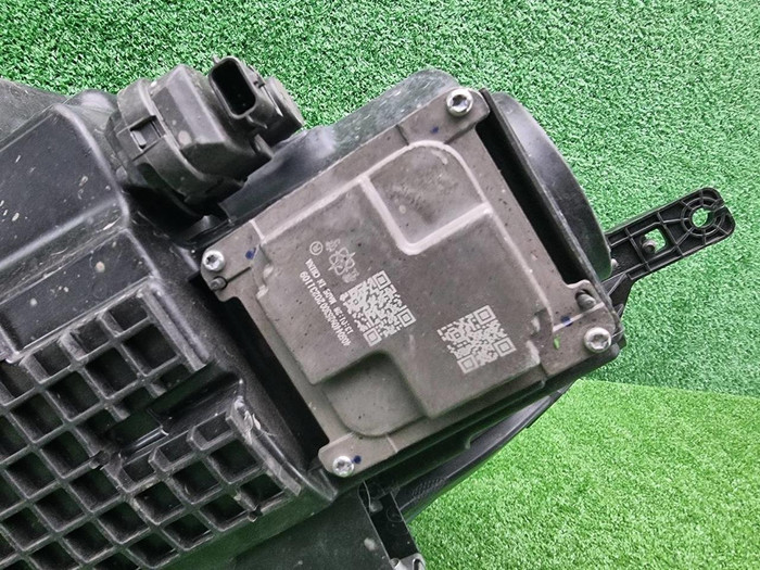 Фара правая Chery Tiggo 8 Pro Max (2022-н.в.) LED