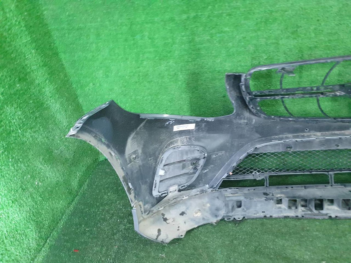 Бампер передний Mercedes GLC X253 15-19 В сборе